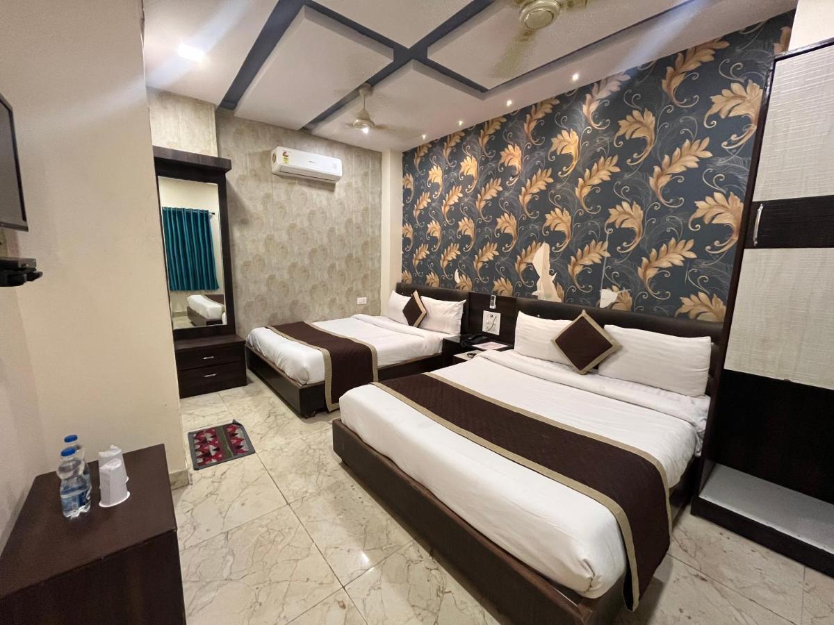 Hotel Raj Vilas Udaipur Exterior foto
